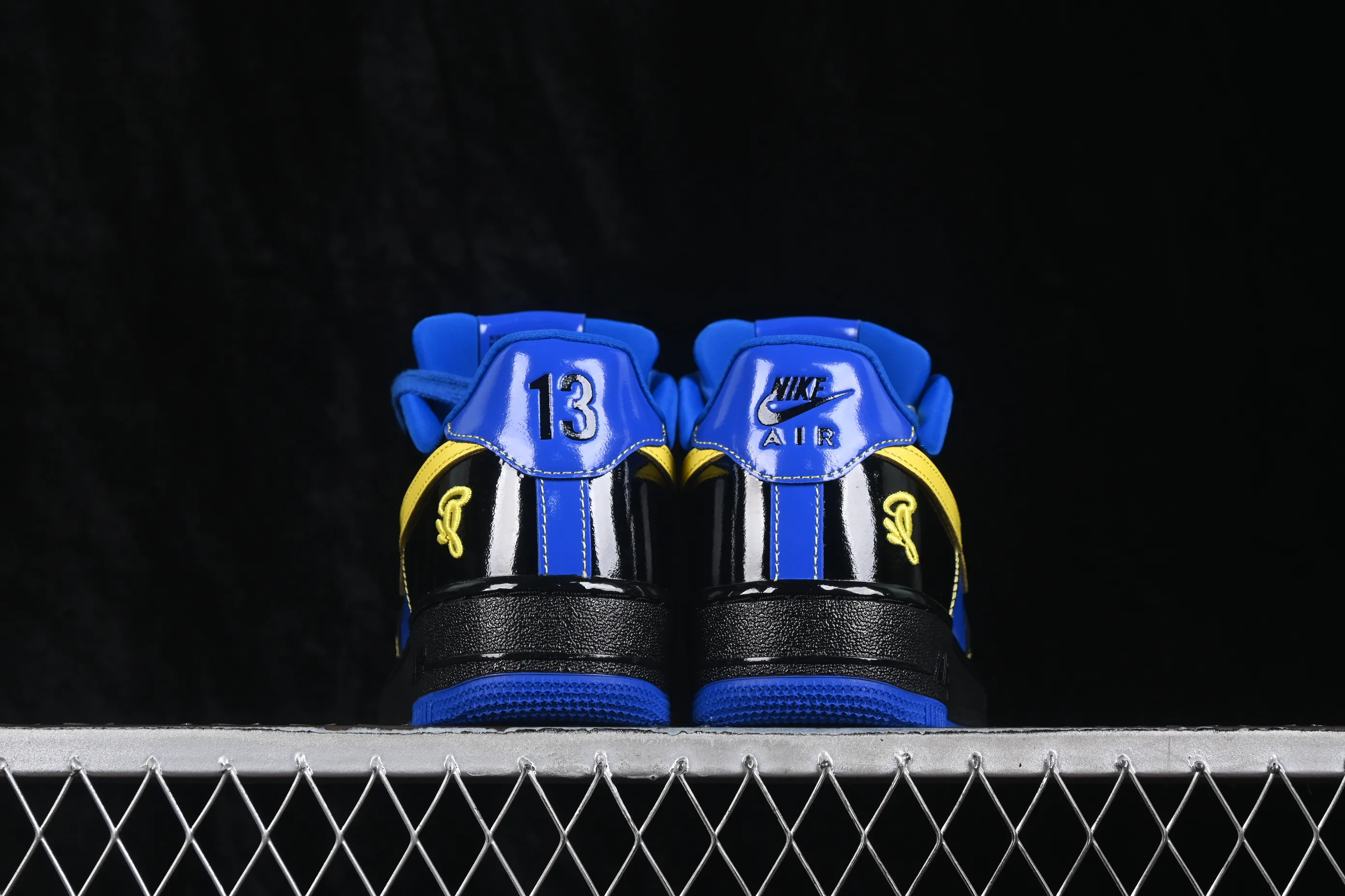 All categories Nk Air Force 1 Air Force series Nk Air Force 1 Low Air Force low-top C version Central Cee x Nike Air Force 1 Low "Racer Blue" black, yellow and blue patent leather Air Force 1 low-top casual sneakers IQ1402-010